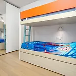 Solea, 빌라 *